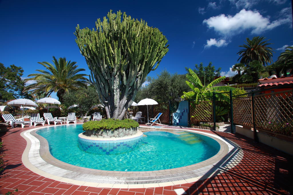 Residence Giardino Del Sole Forio di Ischia エクステリア 写真